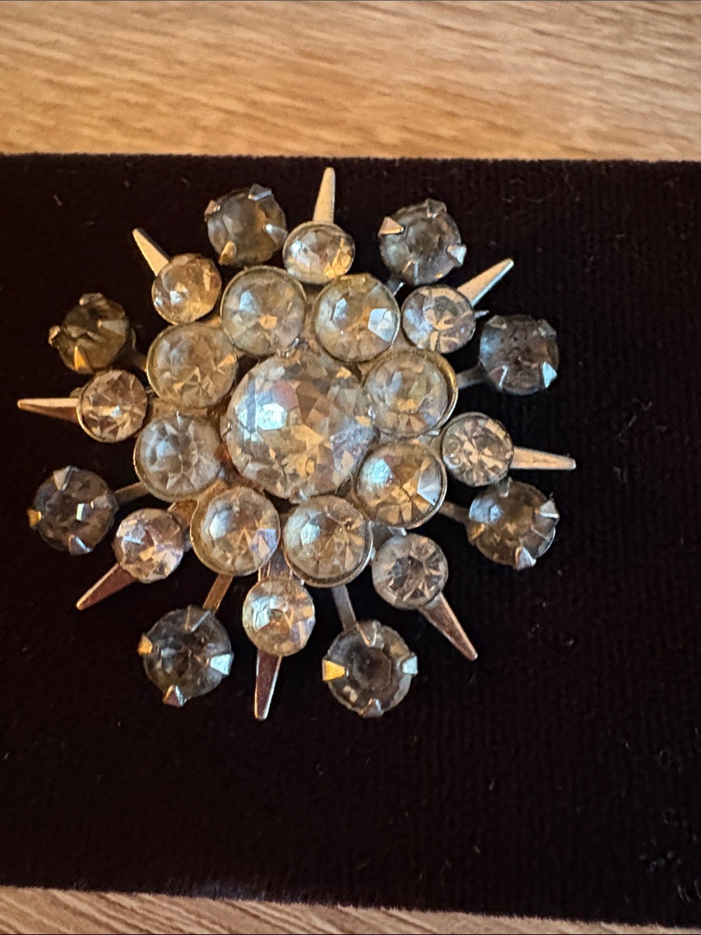 Vintage atomic starburst rhinestone, brooch, silver tone